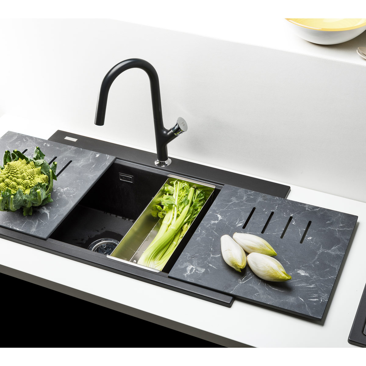 Chiuveta-Bucatarie-CookingAid-Kinga-LX8620-negru-metalic-tocatoare-ABS-Ardesia-5