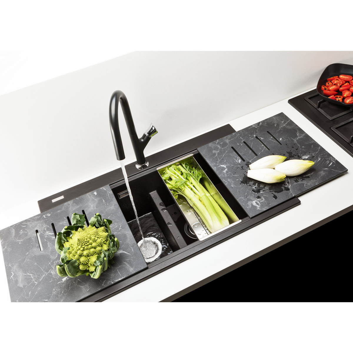 Chiuveta-Bucatarie-CookingAid-Kinga-LX8620-negru-metalic-tocatoare-ABS-Ardesia-6