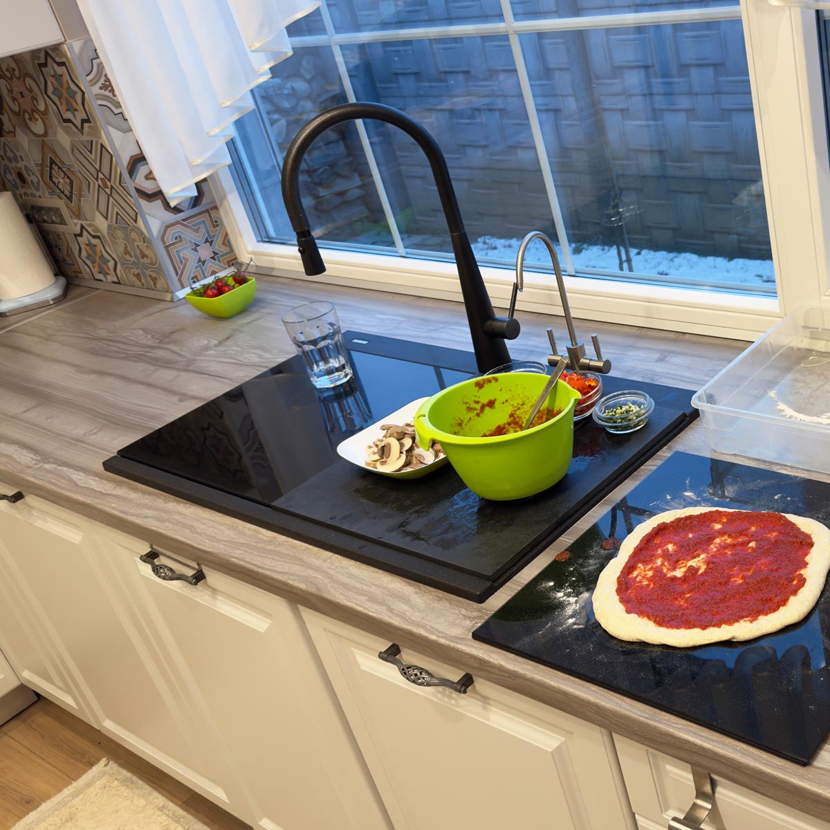 Chiuveta-Bucatarie-CookingAid-Kinga-LX8620-black-metal-quartz-negru-metalic-cu-baterie-Kinga-Newmix-90-15