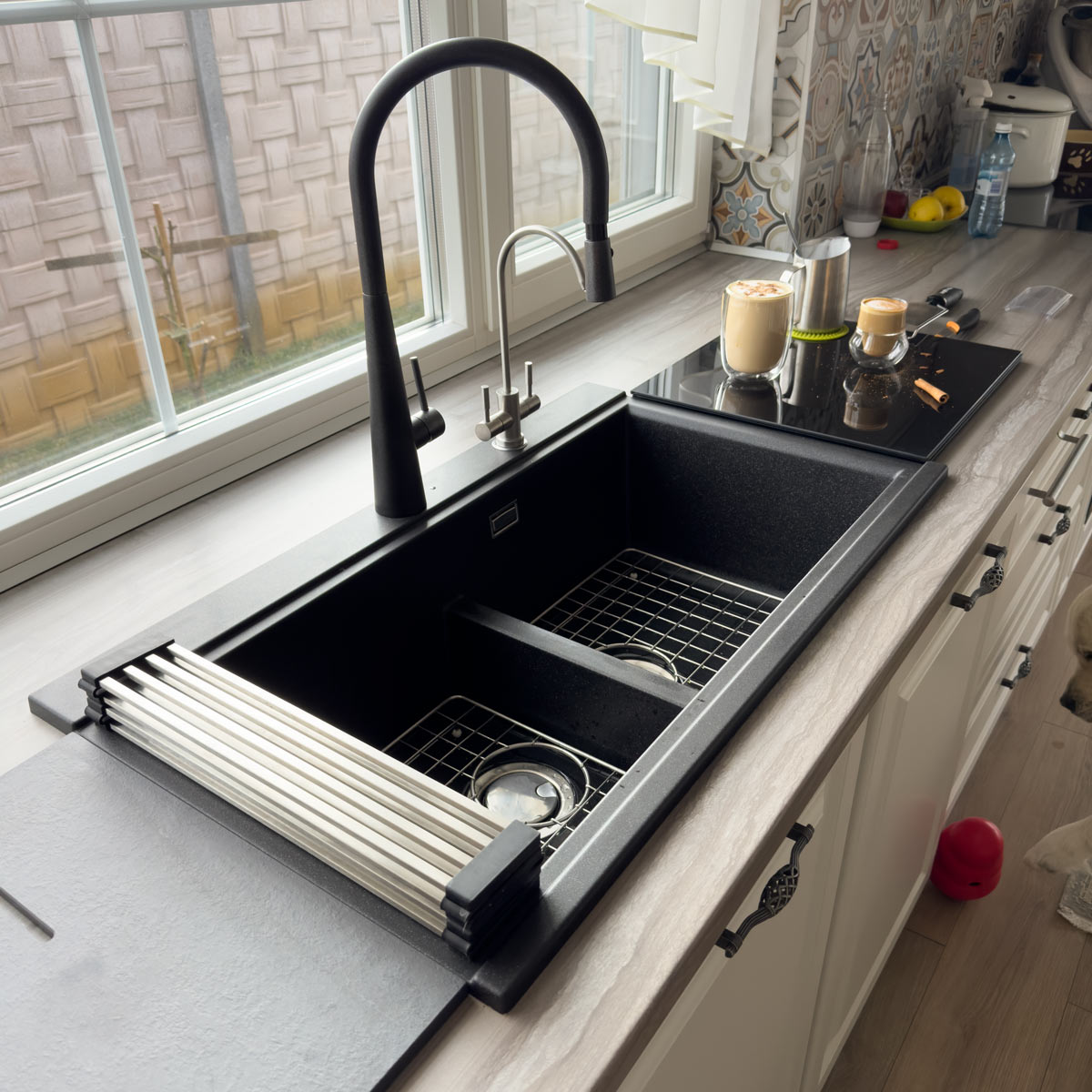Chiuveta-Bucatarie-CookingAid-Kinga-LX8620-black-metal-quartz-negru-metalic-cu-baterie-Kinga-Newmix-90-50