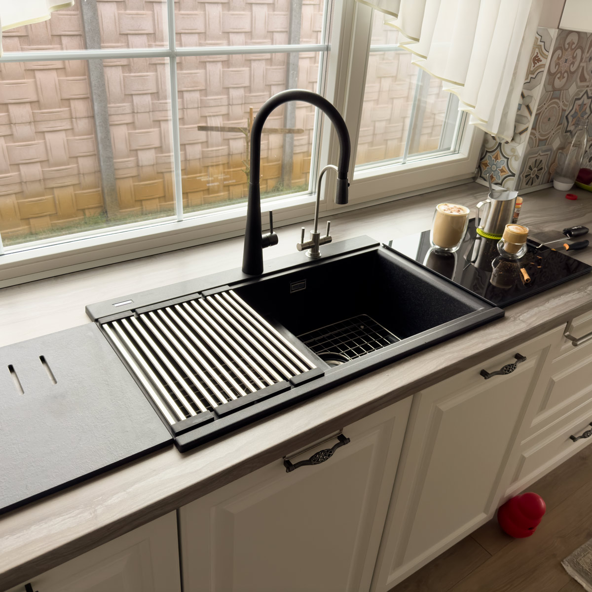 Chiuveta-Bucatarie-CookingAid-Kinga-LX8620-black-metal-quartz-negru-metalic-cu-baterie-Kinga-Newmix-90-56
