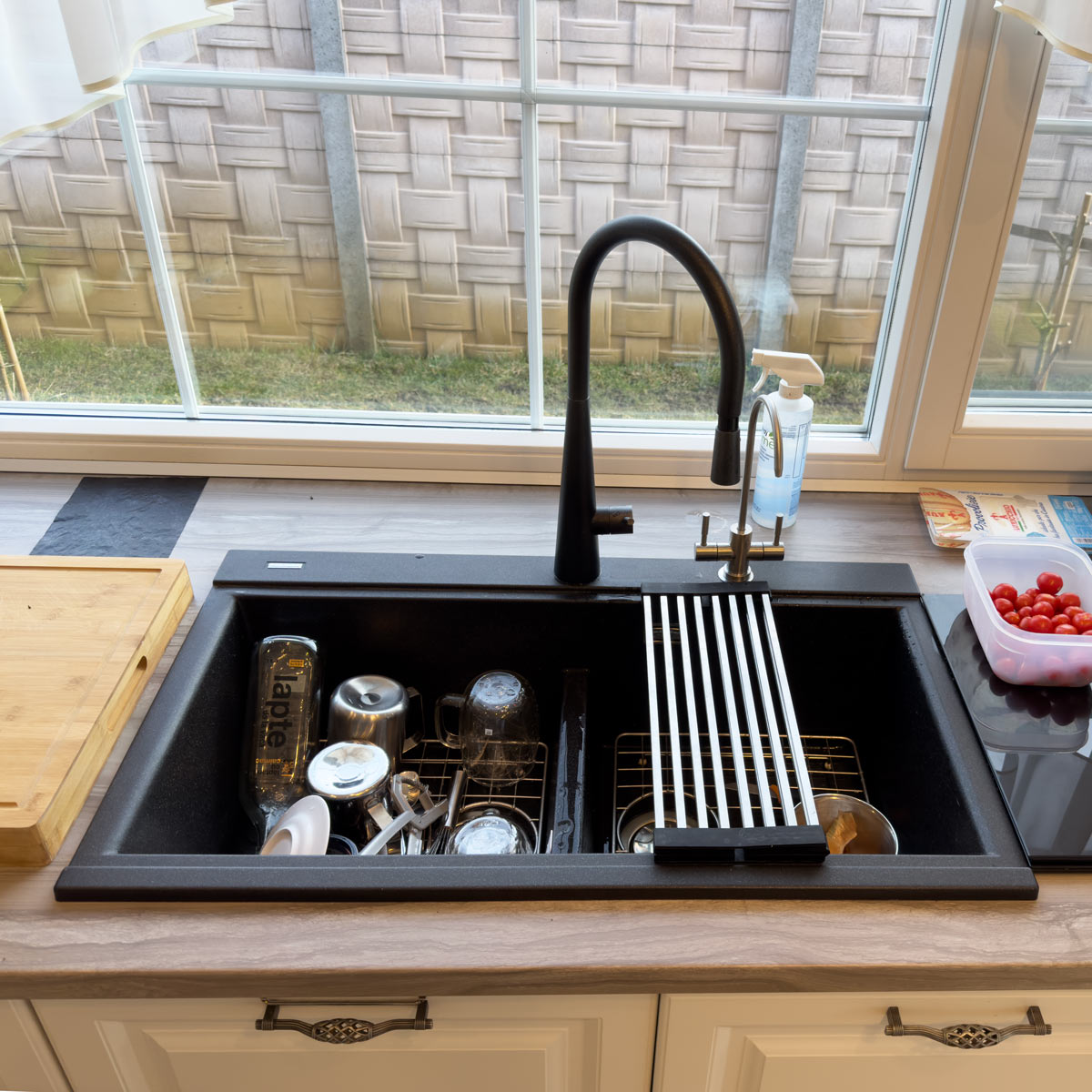 Chiuveta-Bucatarie-CookingAid-Kinga-LX8620-black-metal-quartz-negru-metalic-cu-baterie-Kinga-Newmix-90-66