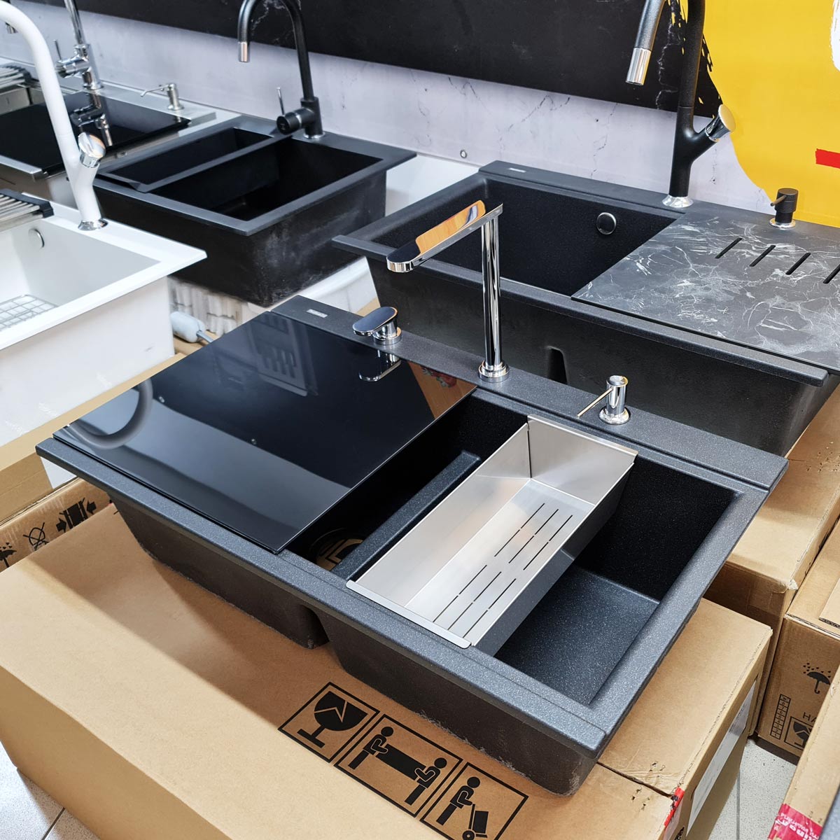 Baterie-Bucatarie-sub-geam-CookingAidBox-QS-3000-12