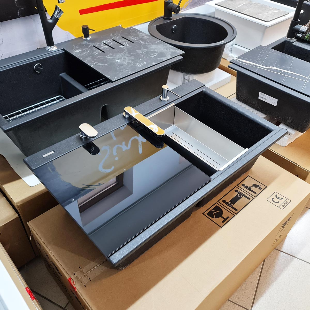 Baterie-Bucatarie-sub-geam-CookingAidBox-QS-3000-18