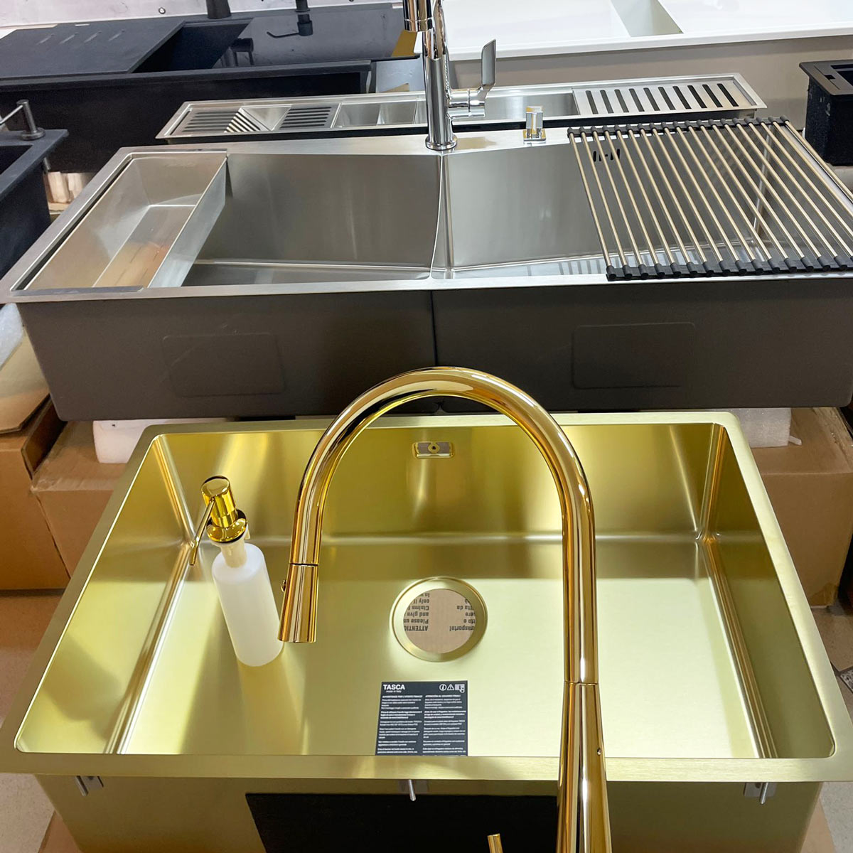 Baterie-bucatarie-Aurie-CookingAid-Newmix-90-Golden-Tap-23