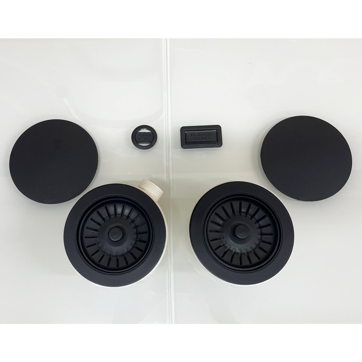 Kit-scurgere-ABS-negru-pentru-chiuvete-din-granit-CookingAid-Telma-Plados-9