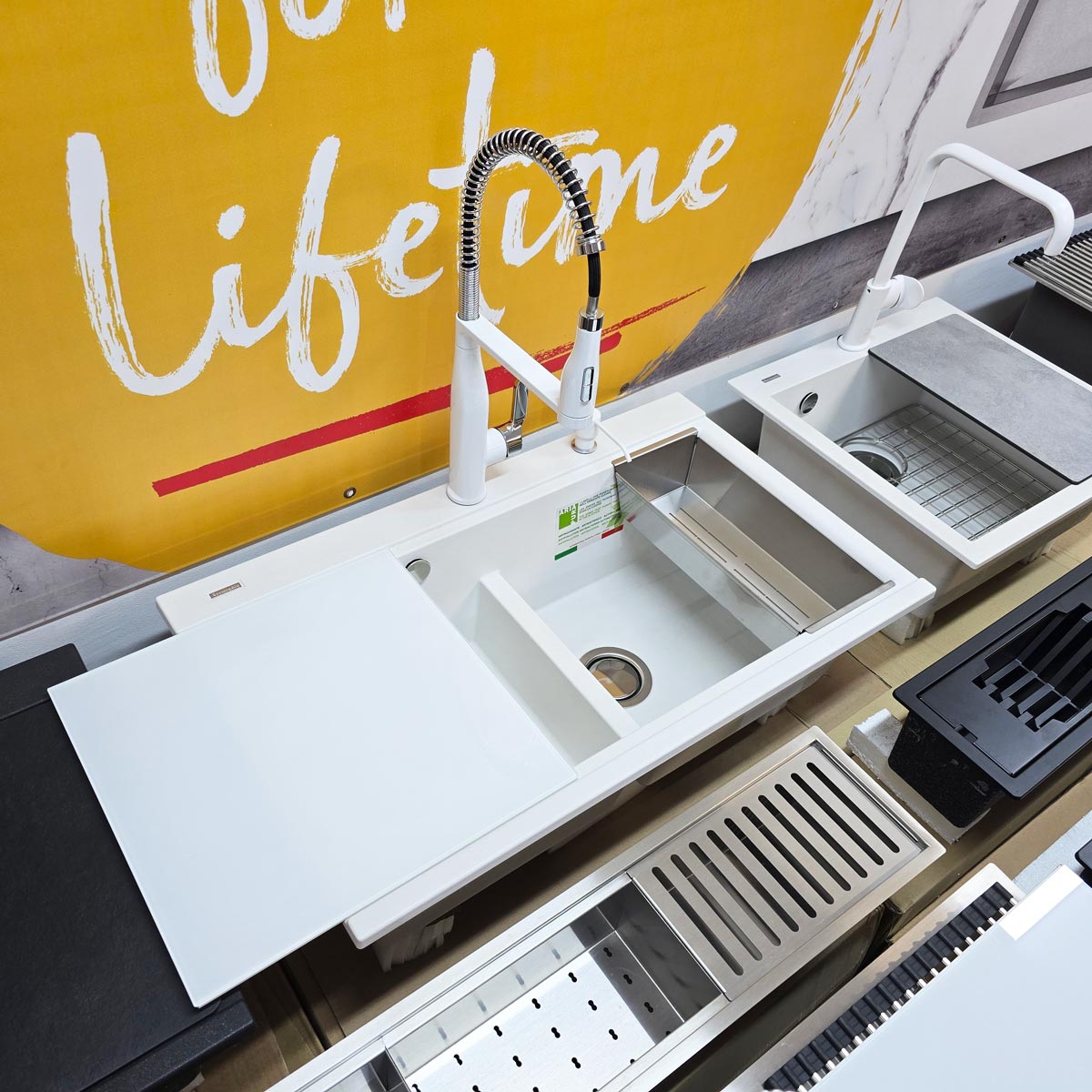 Set-Chiuveta-Bucatarie-CookingAid-Kinga-LX8620-alb-polar-Baterie-Neo-Spring-White-Chrome-3