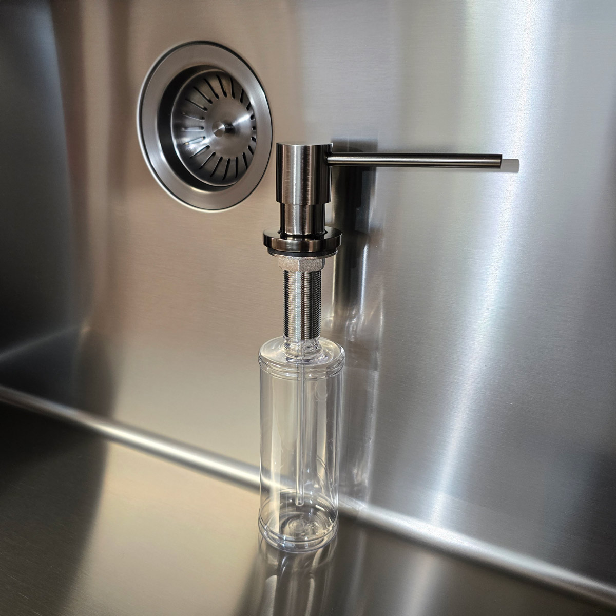 Dozator-detergent-gri-inchis-Tasca-soap-dispenser-Gun-Metal-051-11